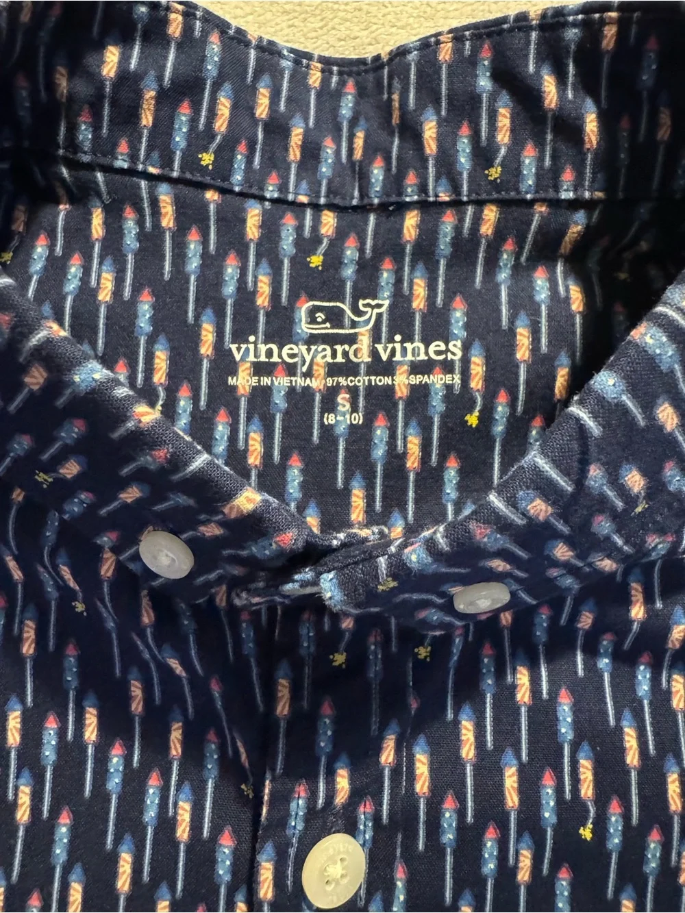 Vineyard Vines navy short